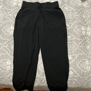 Nike Women’s Bliss Luxe 7/8 Training Trousers